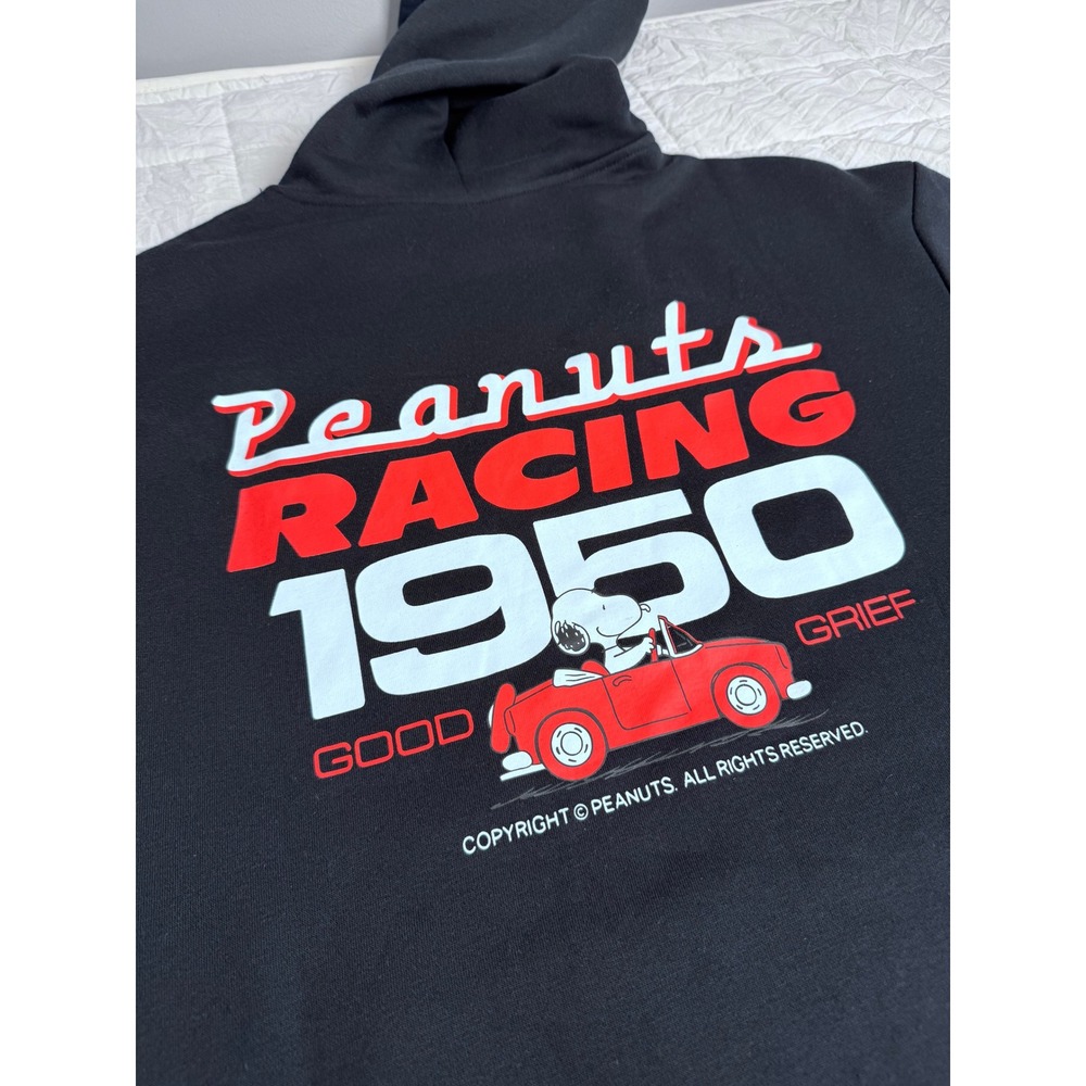 NWT Peanuts Racing 1950 Snoopy Graphic Hoodie Black Size‎ M